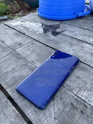 Samsung Galaxy A20 32 GB Blue