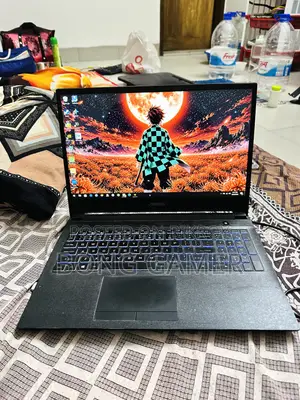 Laptop Gigabyte AORUS 5 16GB Intel Core i7 HDD+SSD 512GB