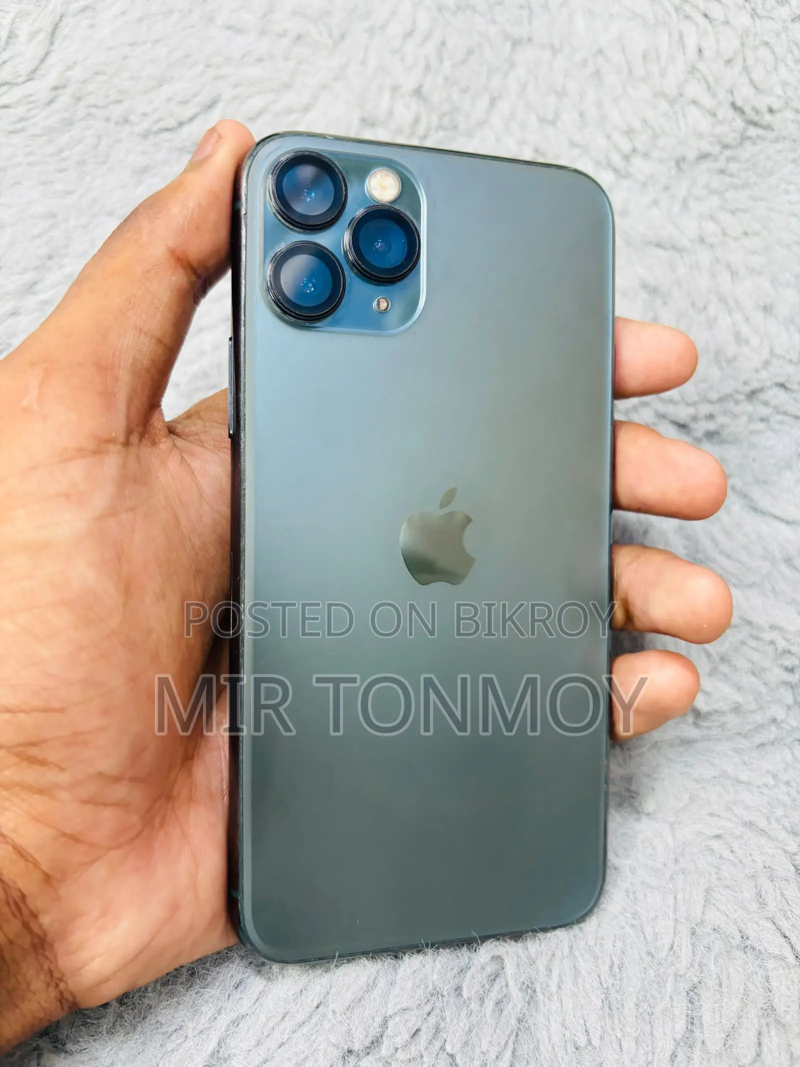 অ্যাপল আইফোন ১১ প্রো ২৫৬ জিবি সবুজ