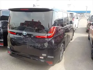 Toyota Noah 2022 Purple