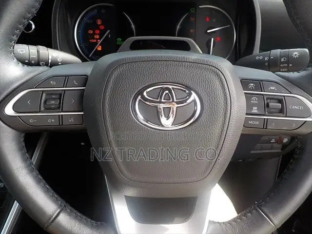 Toyota Noah 2022 Purple