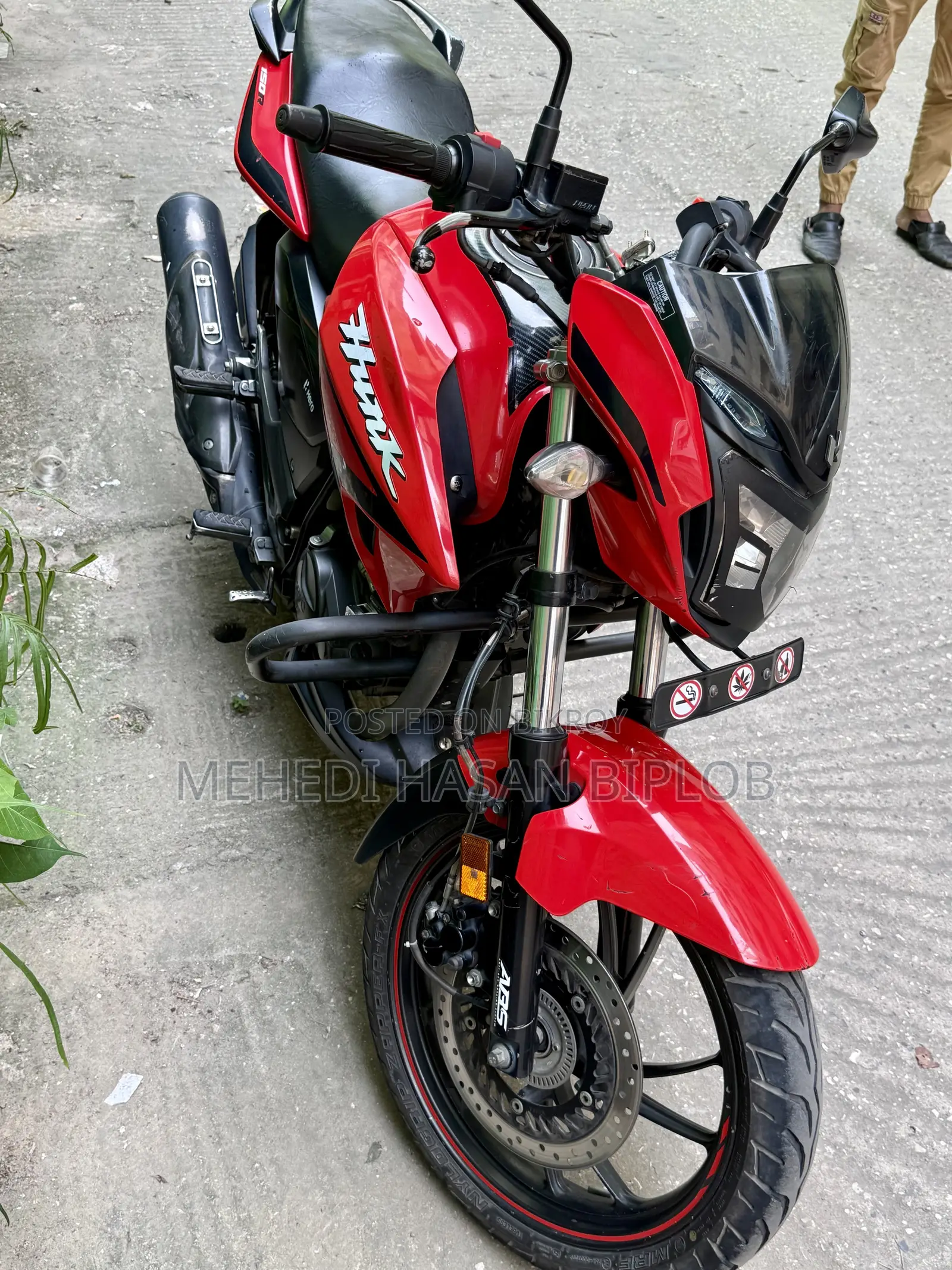 Hero Hero Hunk 150R Dual Disc ABS 2021 Red