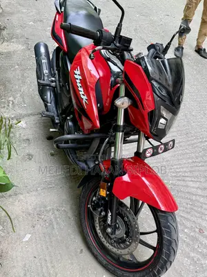 Hero Hero Hunk 150R Dual Disc ABS 2021 Red