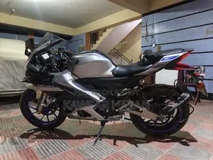 Yamaha R15M 2025 Black