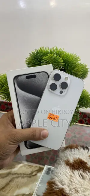 Apple iPhone 15 Pro 256 GB White