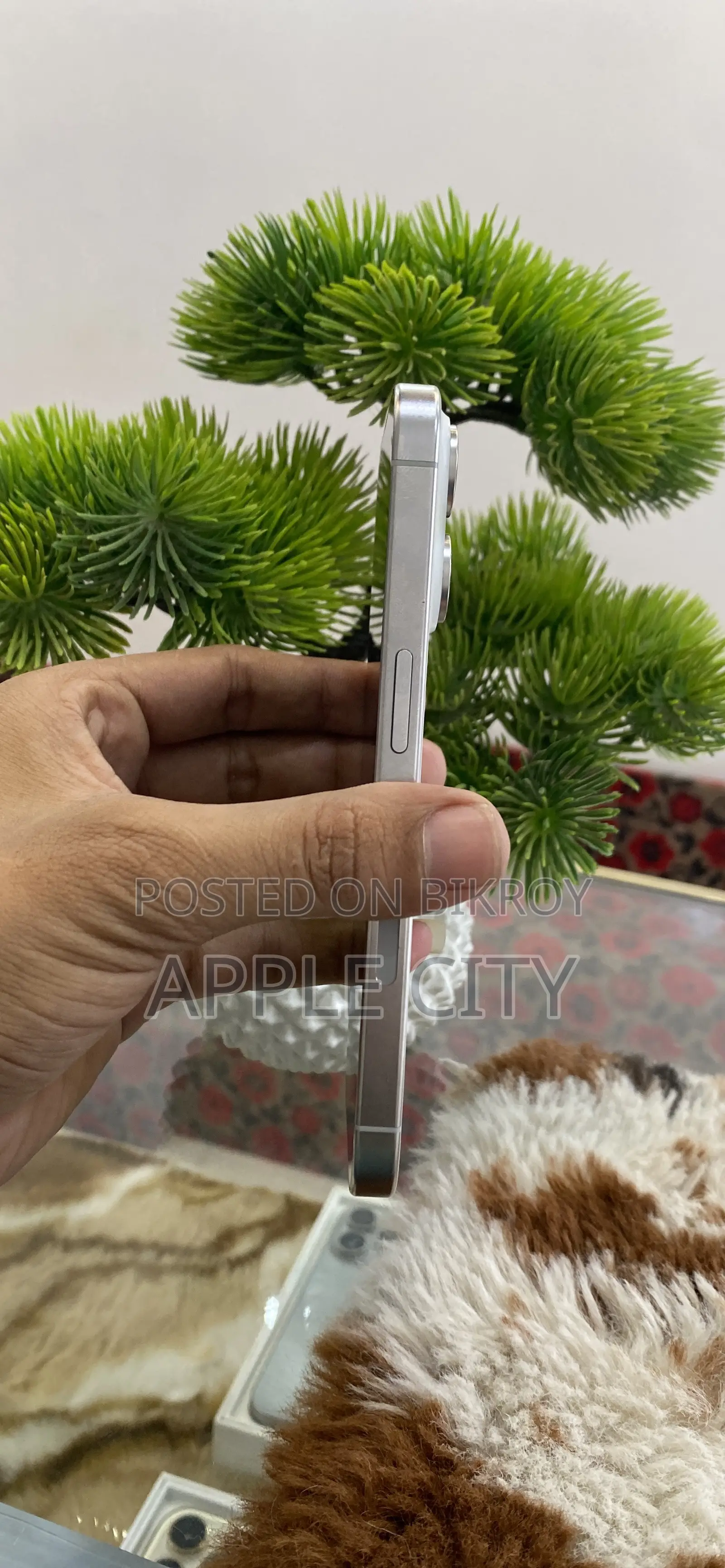 Apple iPhone 15 Pro 256 GB White
