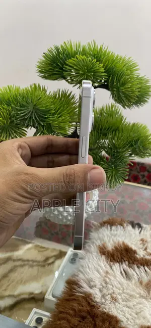 Apple iPhone 15 Pro 256 GB White