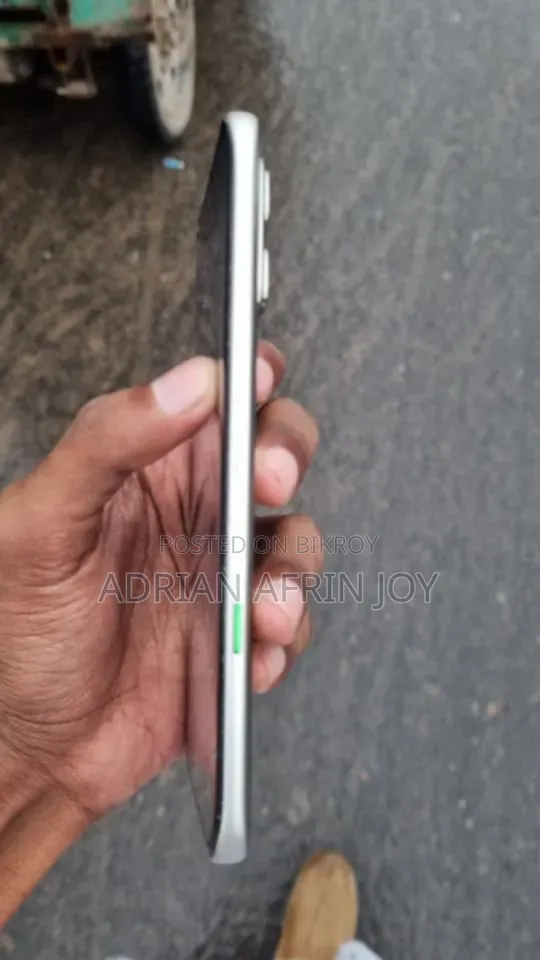 ইনফিনিক্স নোট এজ ১২৮ জিবি সিলভার
