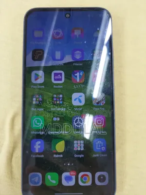 আইটেল সিটি ২০০ ১২৮ জিবি ব্ল্যাক