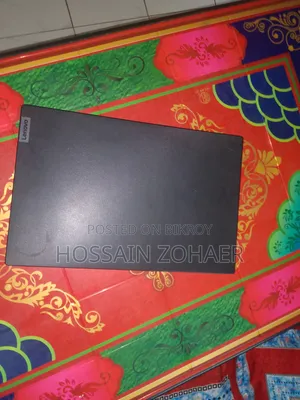 Laptop Lenovo V15 8GB AMD Ryzen 5 SSD 500GB