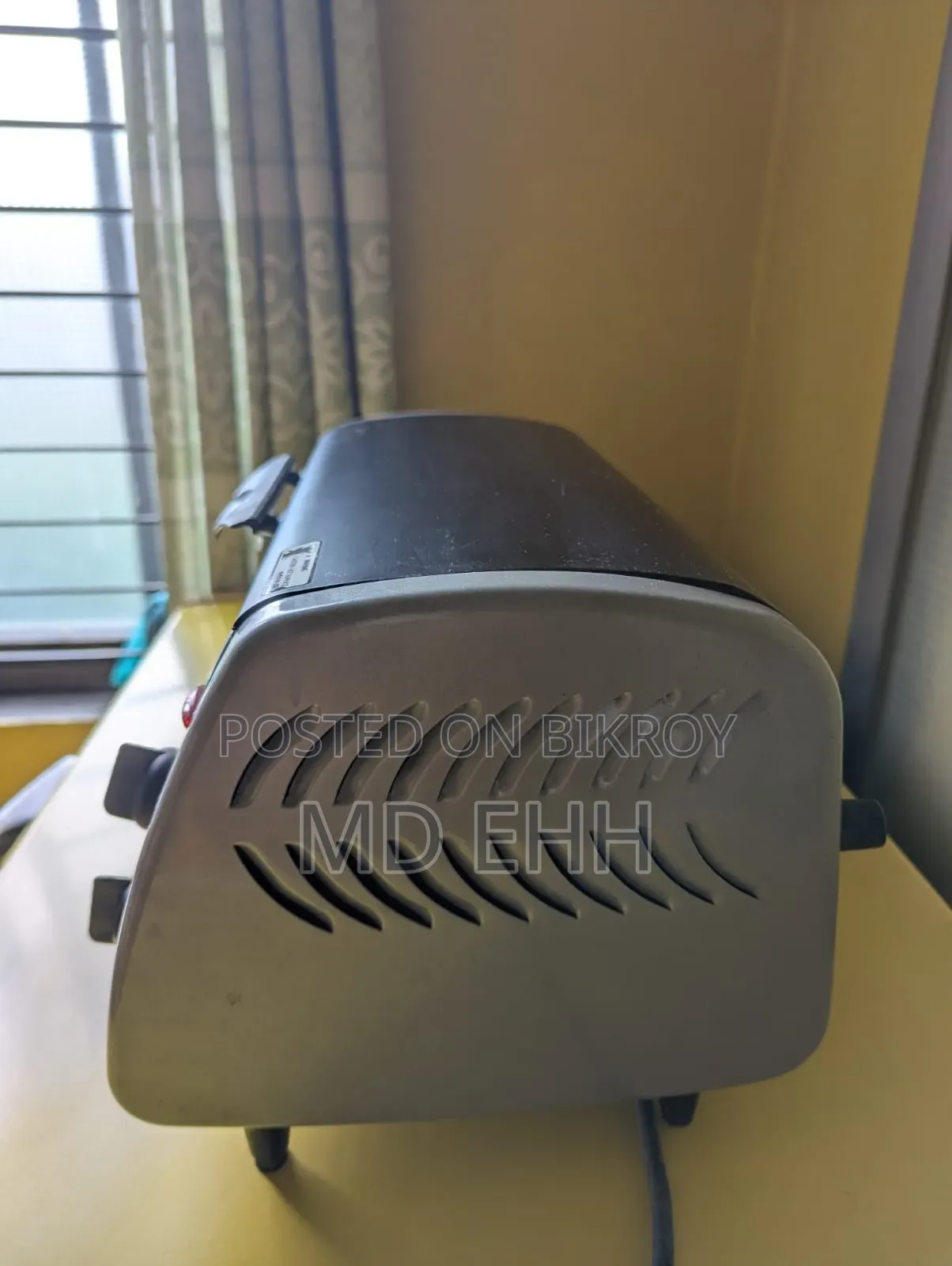 Got a brand new oven as a wedding gift.