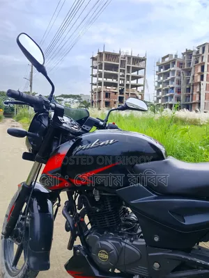 বাজাজ পালসার ১৫০ ২০১৯ কালো