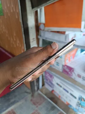 Vivo V60e 128 GB Gold
