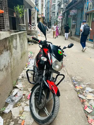 হিরো হাংক ১৫০ ২০১০ কালো