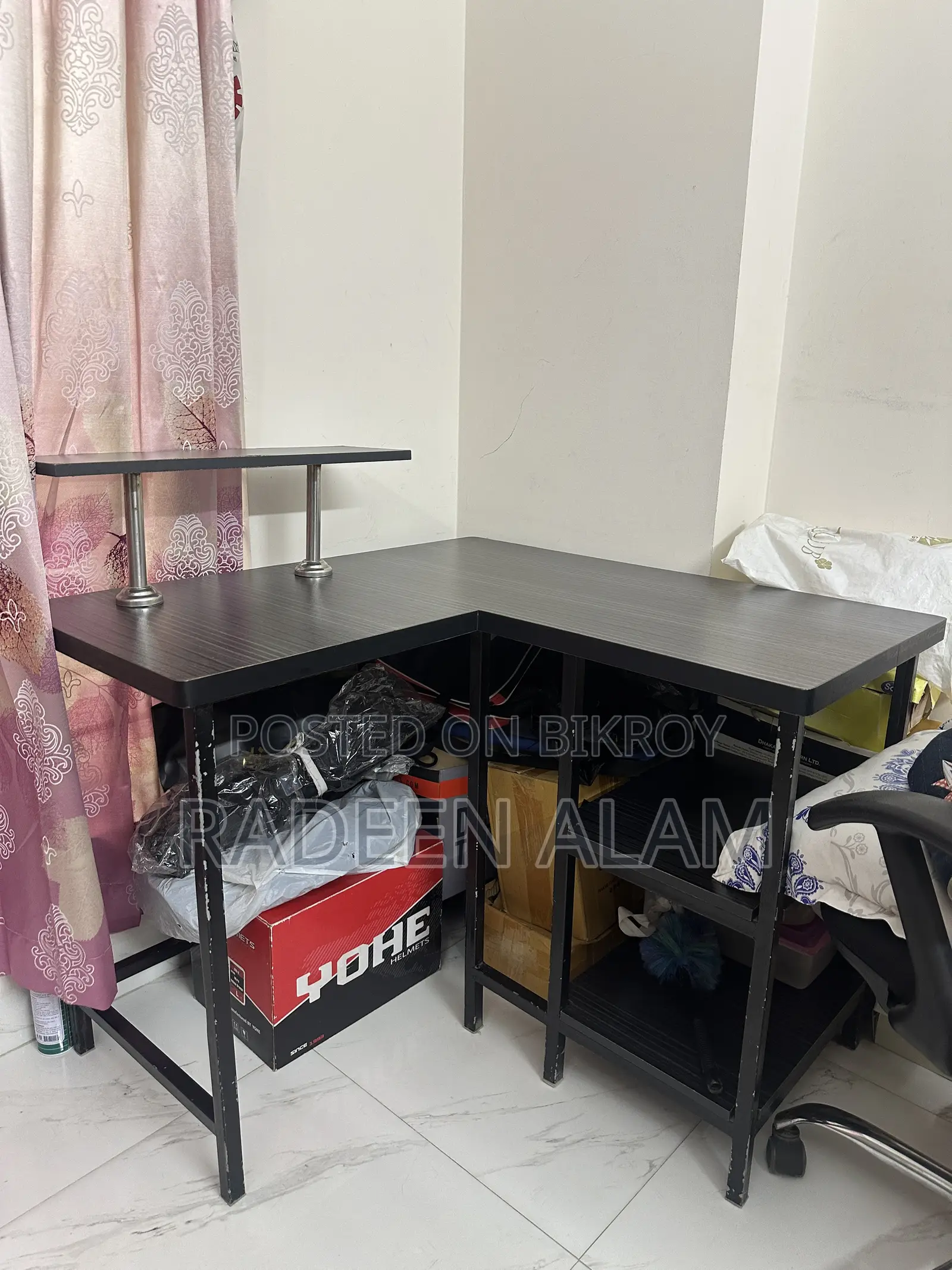 Desk Table