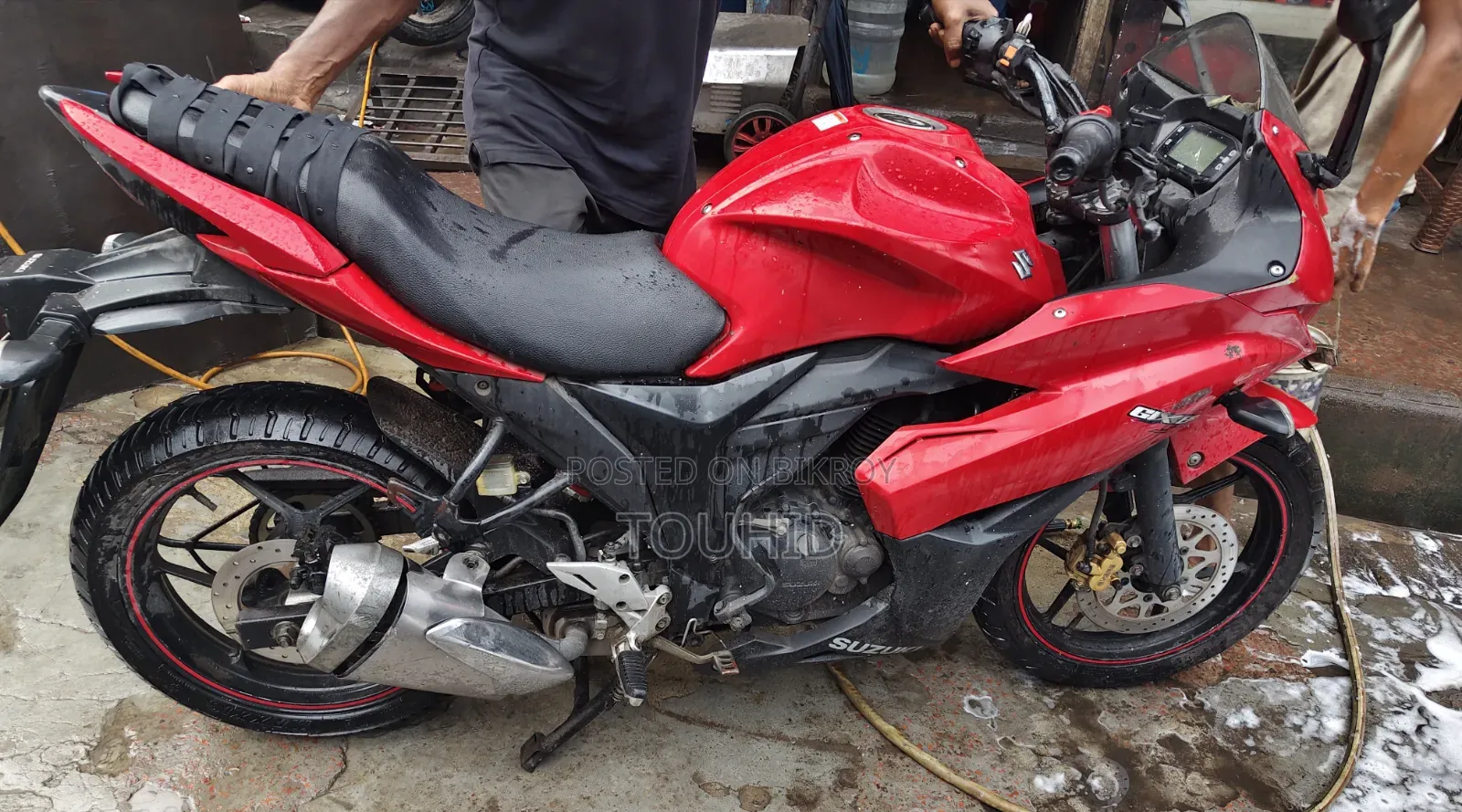 Suzuki Gixxer SF 2017 Red