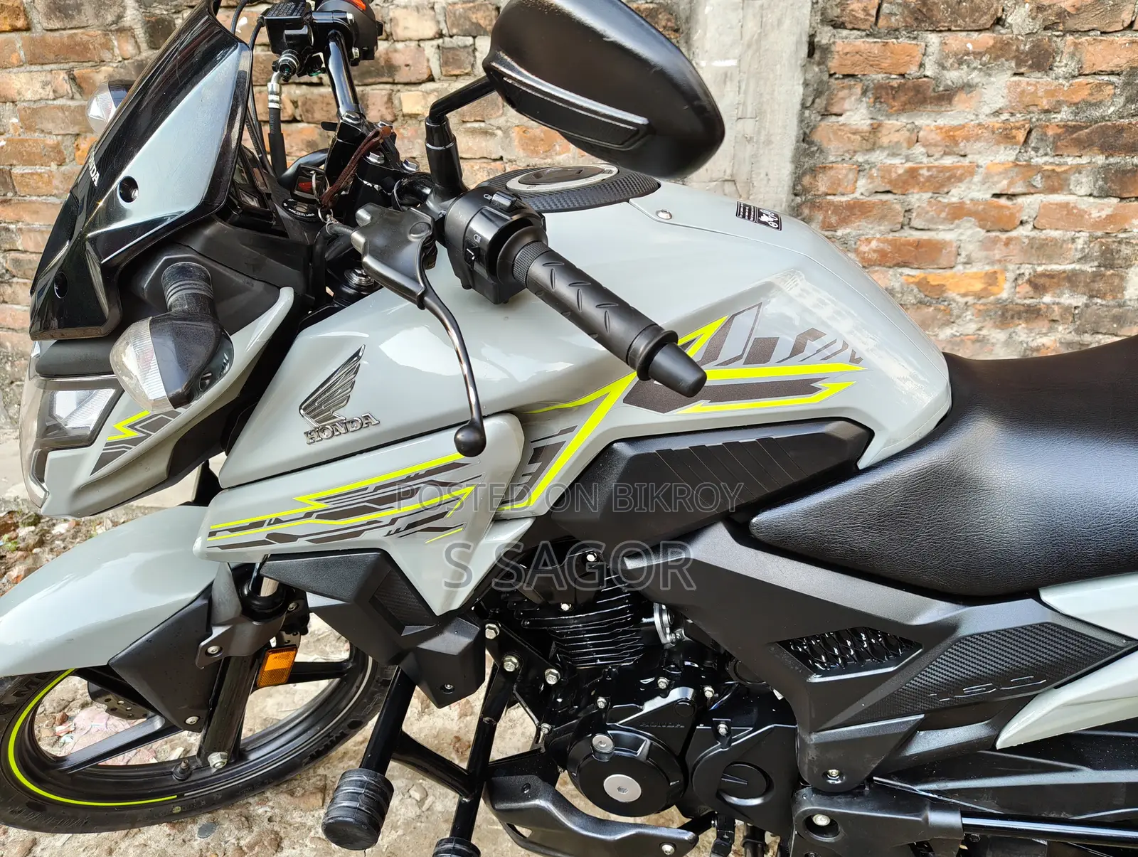 Honda X-Blade 160 2025 Gray