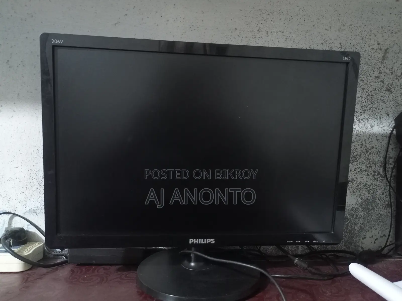 LED Monitor