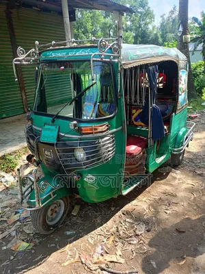 বাজাজ রি ২০১৫ সবুজ