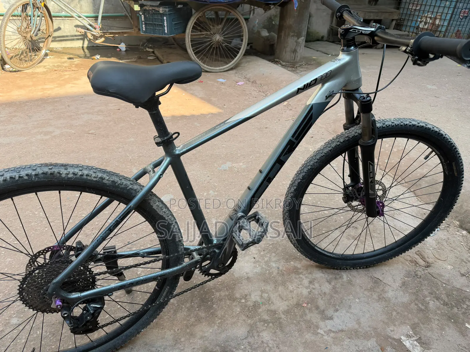 কোর নিও ৭০০