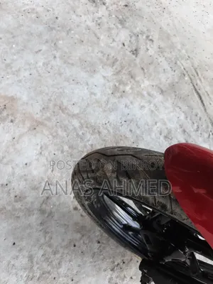 ইয়ামাহা ফেজার ভি২ ২০১৯ রেড