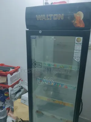 Selling Walton Beverage Fridge