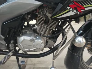 Suzuki GSX 125 2023 Black