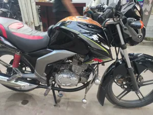 Suzuki GSX 125 2023 Black