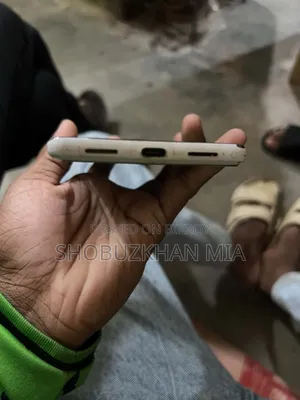 Google Pixel 7 Pro 128 GB Black