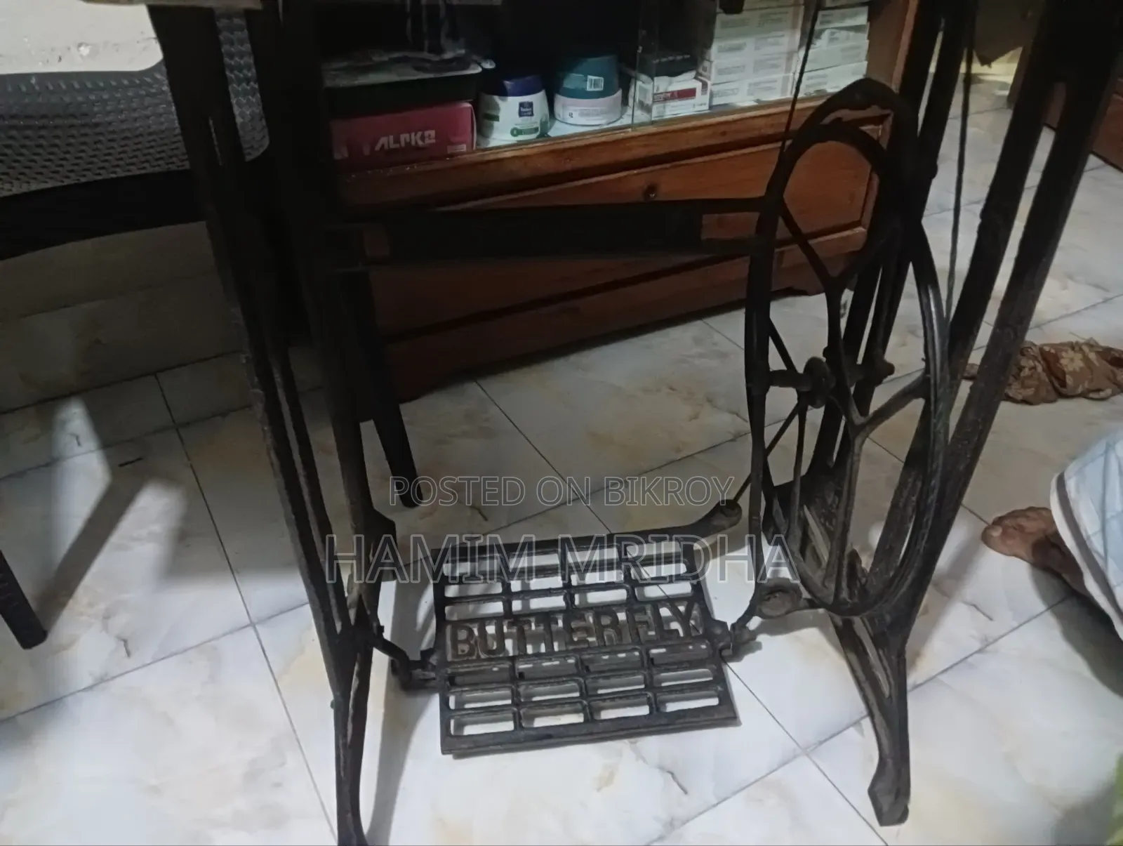 সেলাই মেশিন