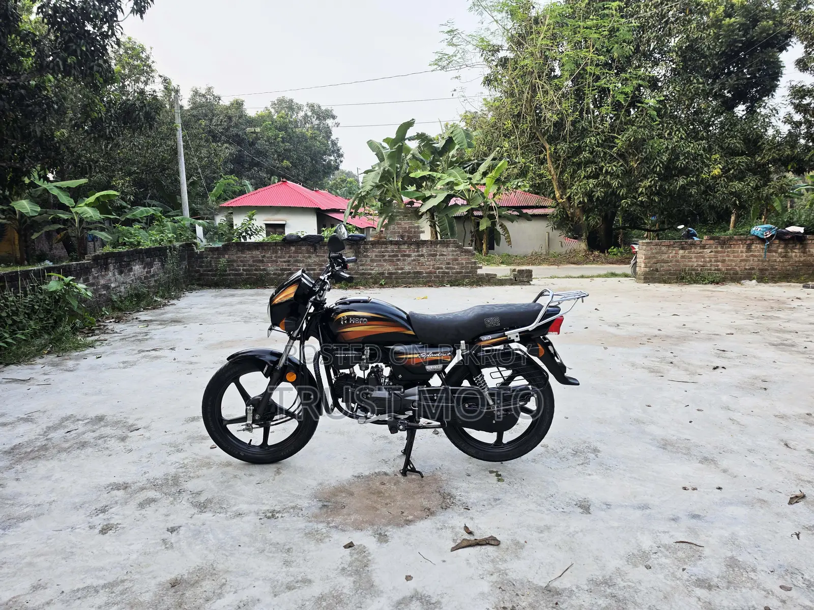 হিরো স্প্লেন্ডার প্লাস ২০২৫ ব্ল্যাক