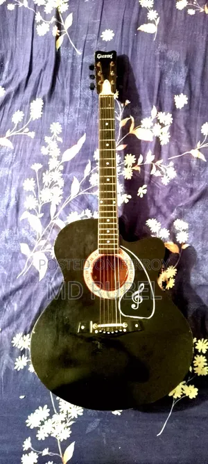 গিটার বিক্রি BBBB