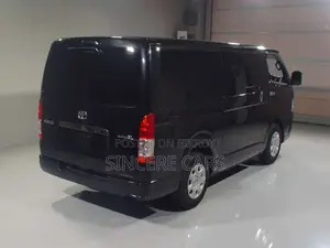 Toyota HiAce 2023 Black