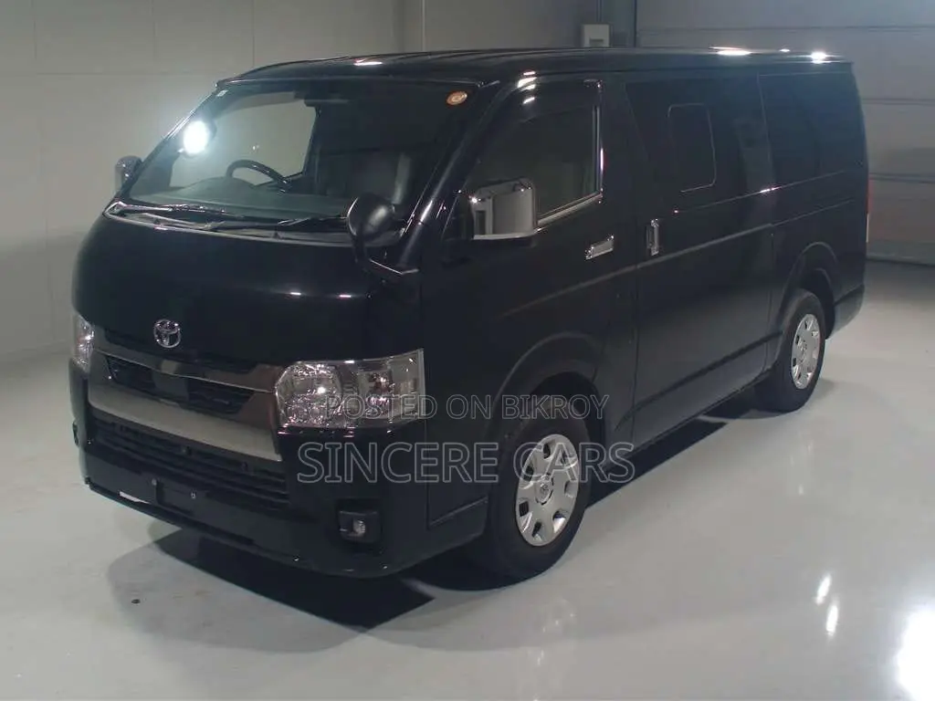 Toyota HiAce 2023 Black