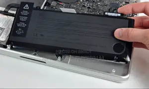 MacBook Pro 13" (Mid 2009-Mid 2012) Battery Replacement | Apple Lab