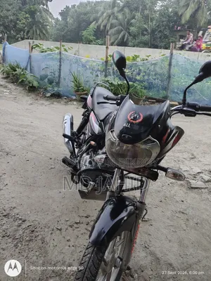 Bajaj Discover 125 2026 Red