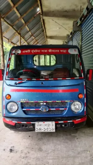 Tata 2010 এর মডেল রানিং গাড়ি,কাগজ ওকে, ইমারজেন্সি টাকার প্রয়োজন