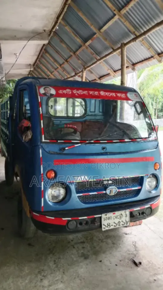 Tata pickup 2010