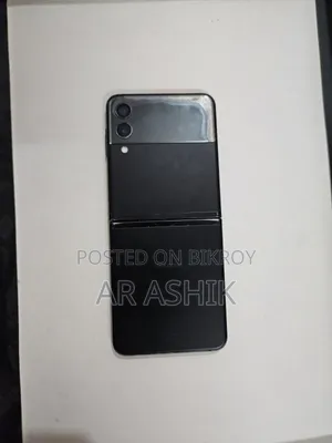 স্যামসাং গ্যালাক্সি জেড ফ্লিপ৩ ৫জি ১২৮ জিবি ব্ল্যাক