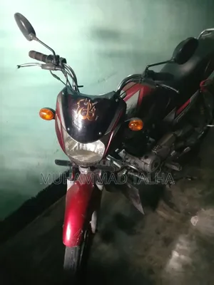 Bajaj CT 100 2014 Red