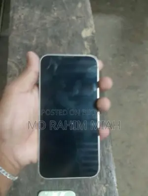 অ্যাপল আইফোন ১৩ ১২৮ জিবি হোয়াইট
