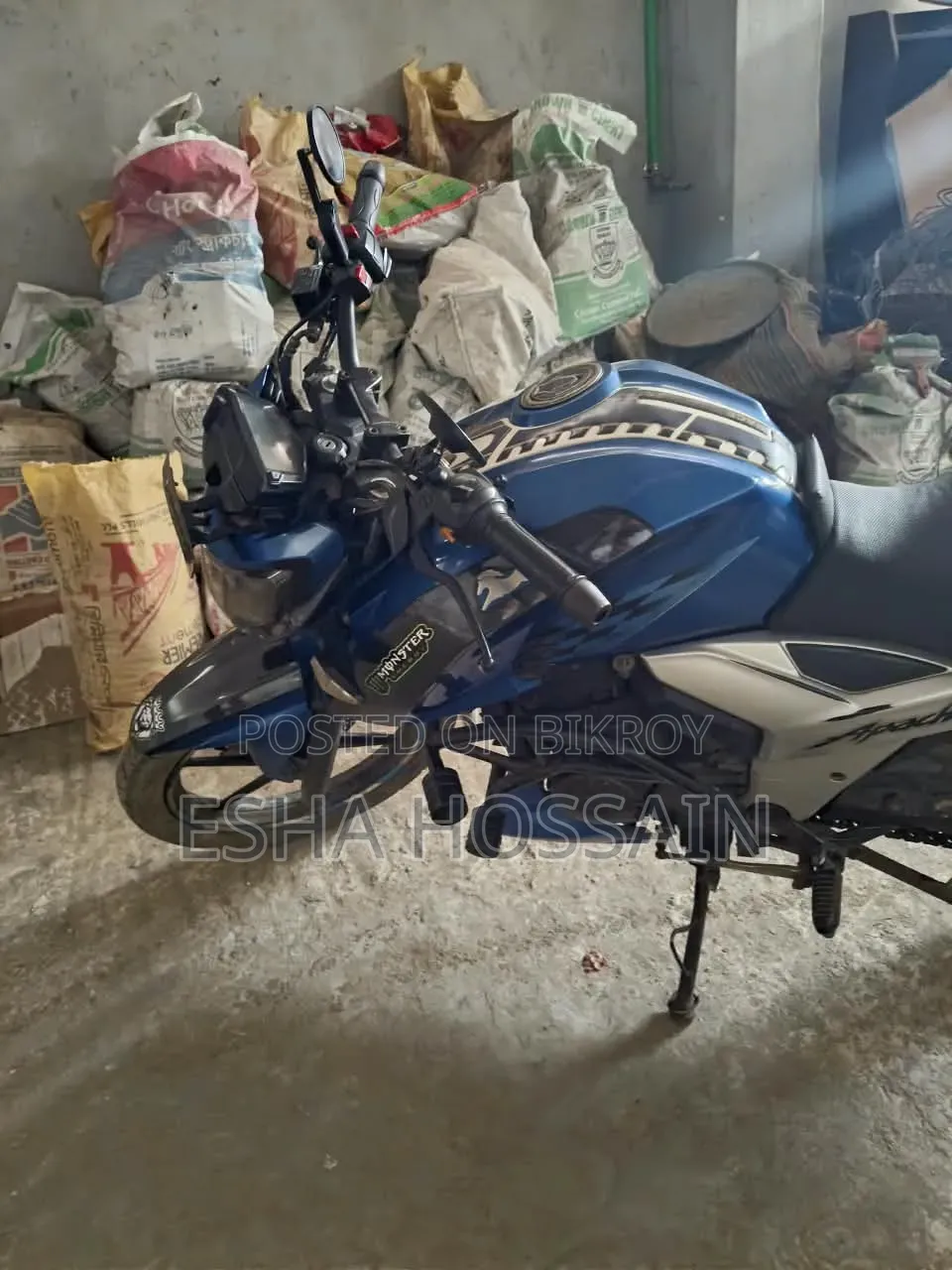 TVS Apache RTR 160 4V 2018 Blue