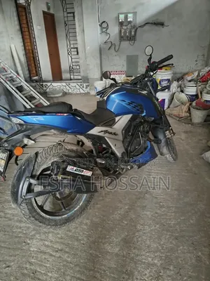 TVS Apache RTR 160 4V 2018 Blue