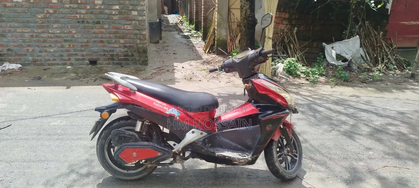 মোটরসাইকেল ২০২১ রেড