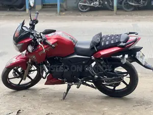 TVS Apache RTR 160 2V 2019 Red