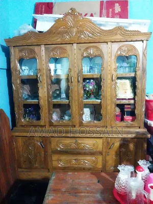 একটি ক্যাবিনেট বিক্রি হবে