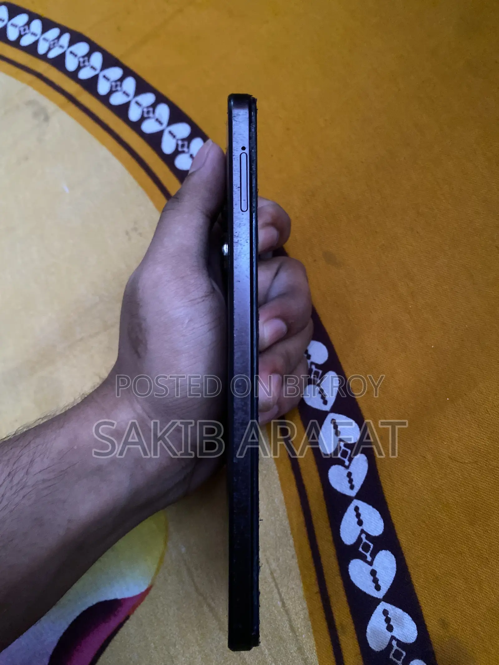 Vivo Y28s 128 GB Bronze