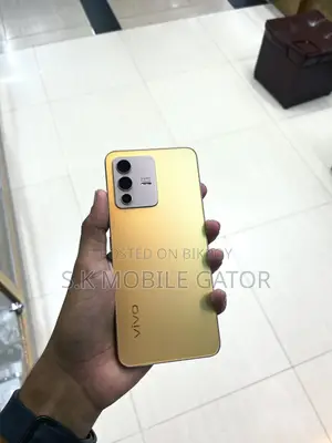 Vivo V23 5G 128 GB Gold