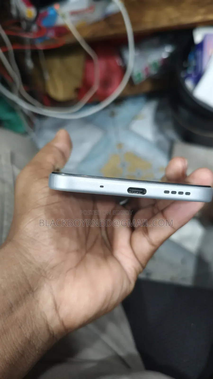 New Infinix Hot 70 128 GB Silver