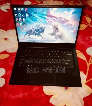 Laptop 8GB Intel Core i3 SSHD (Hybrid) 500GB